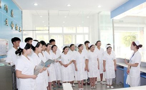 成都卫校护理专业图