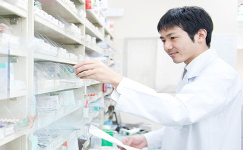 成都卫校药剂专业图