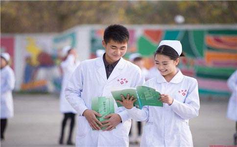 成都卫校专业图