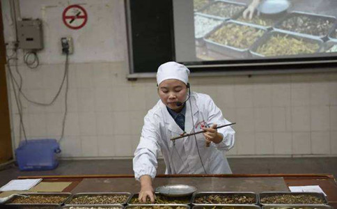 成都卫校中医学专业图