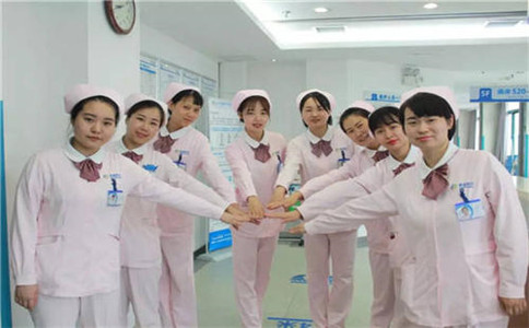 成都卫校专业图