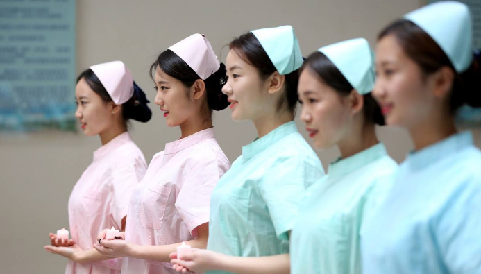 成都卫校护理专业图