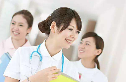 成都卫校护理专业图