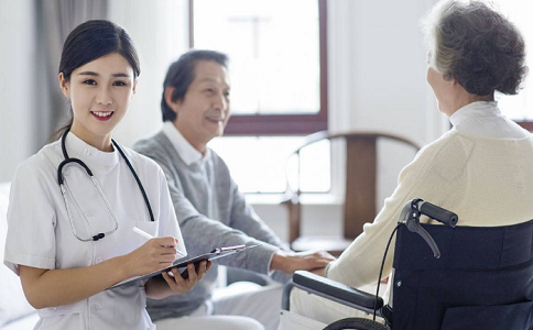 卫校中专考大专难吗？